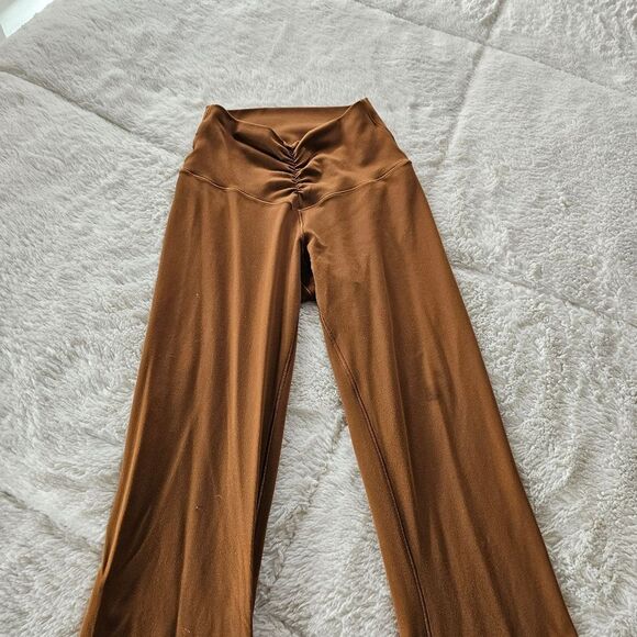 Aerie Offline Real Me, Flare, Hi-Rise Brown Flare Pants Size XS - Picture 3 of 3